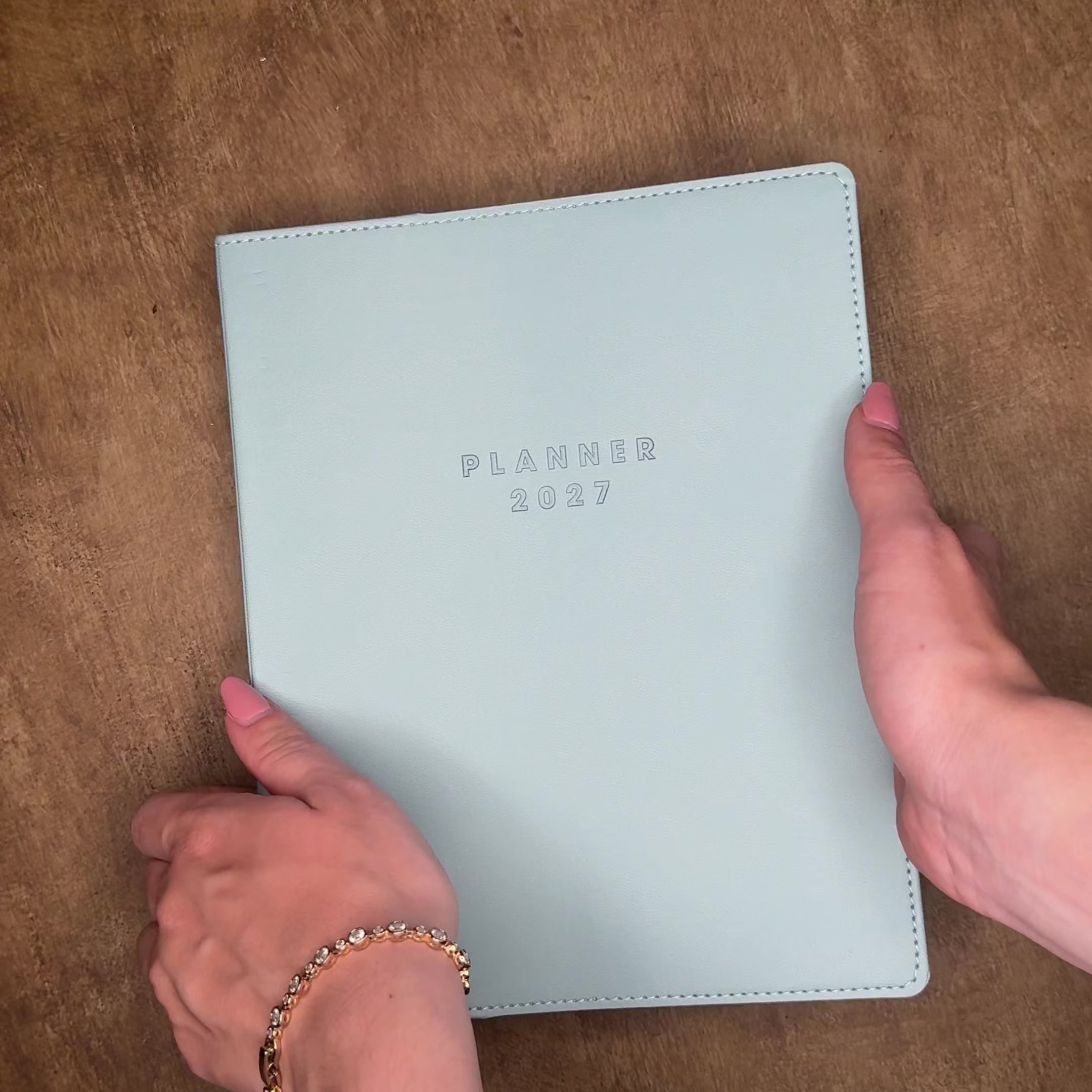 LUXURY WEEKLY PLANNER 2027 A5+ FLEXCOVER LEATHER-LOOK